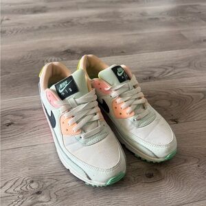 Nike Air Max Sneakers